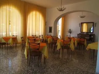 Ischia Casa Della Vela Otel 3*